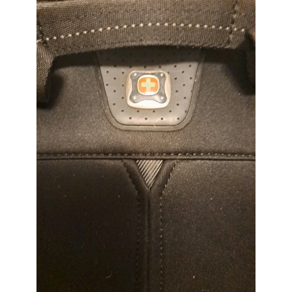 Swiss Gear Laptop Messenger Shoulder Bag Multi Compartment Briefcase 16